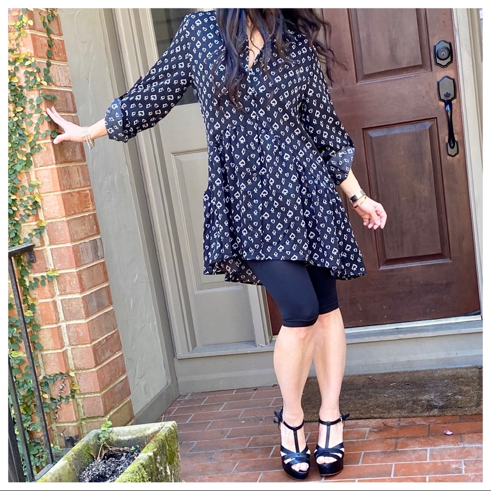 ✨PARIS✨Beautiful ruffle hem tunic - Picture 4 of 8
